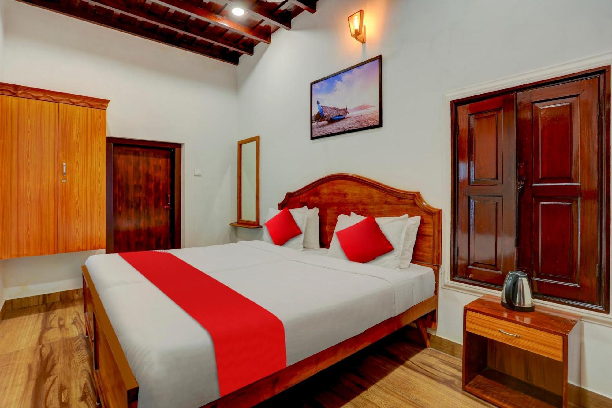 Hotel O Poptavern Heritage Kovalam Dış mekan fotoğraf